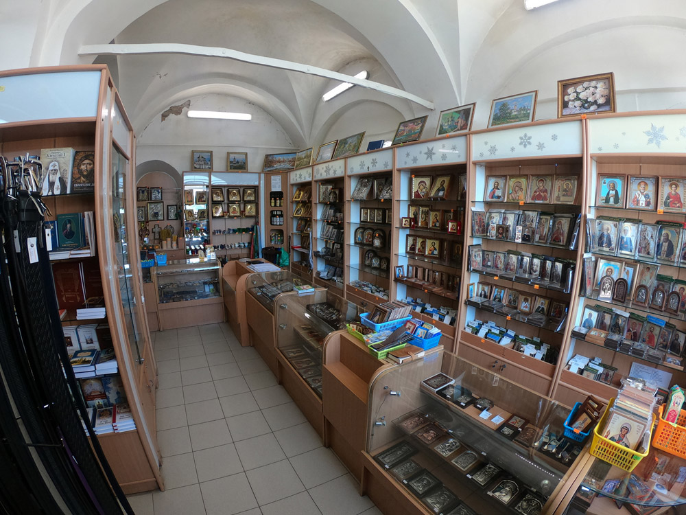 Иконно-книжная лавка — фото 2 из 3, Боровск